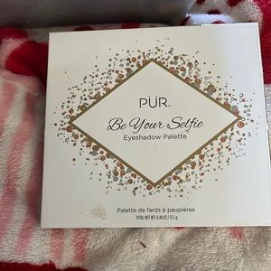 PUR eyeshadow